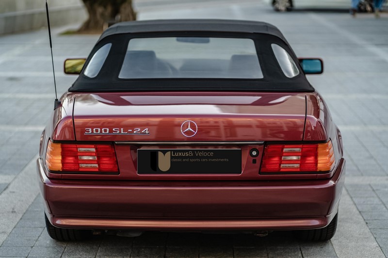 1990 Mercedes Benz 300SL24